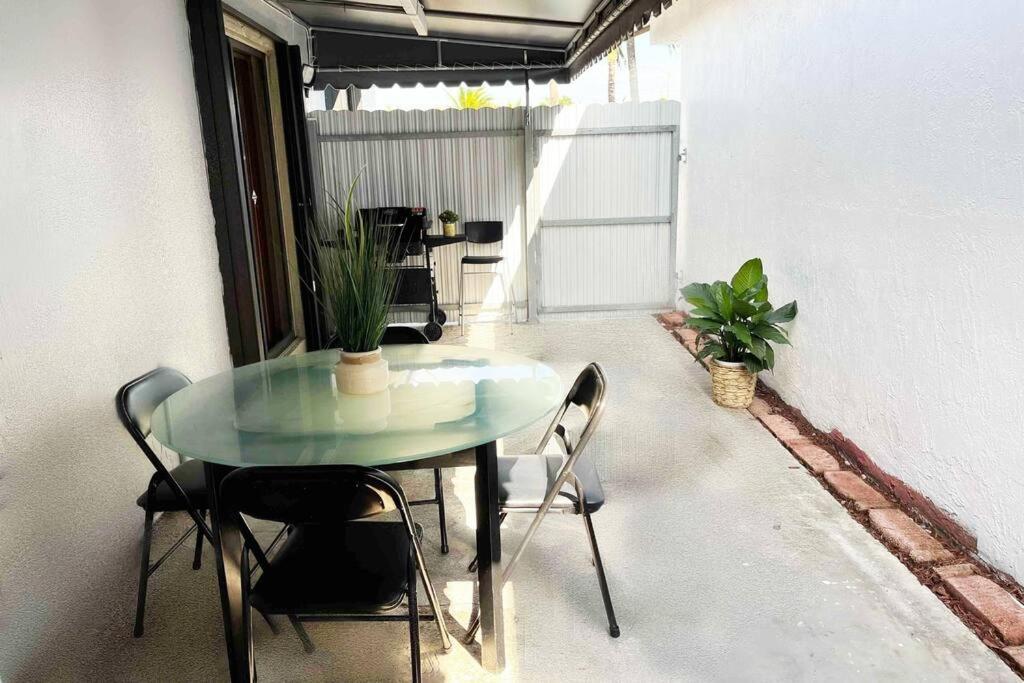 Vila Amazing & Cozy Duplex Near Zoo Miami ! Exteriér fotografie