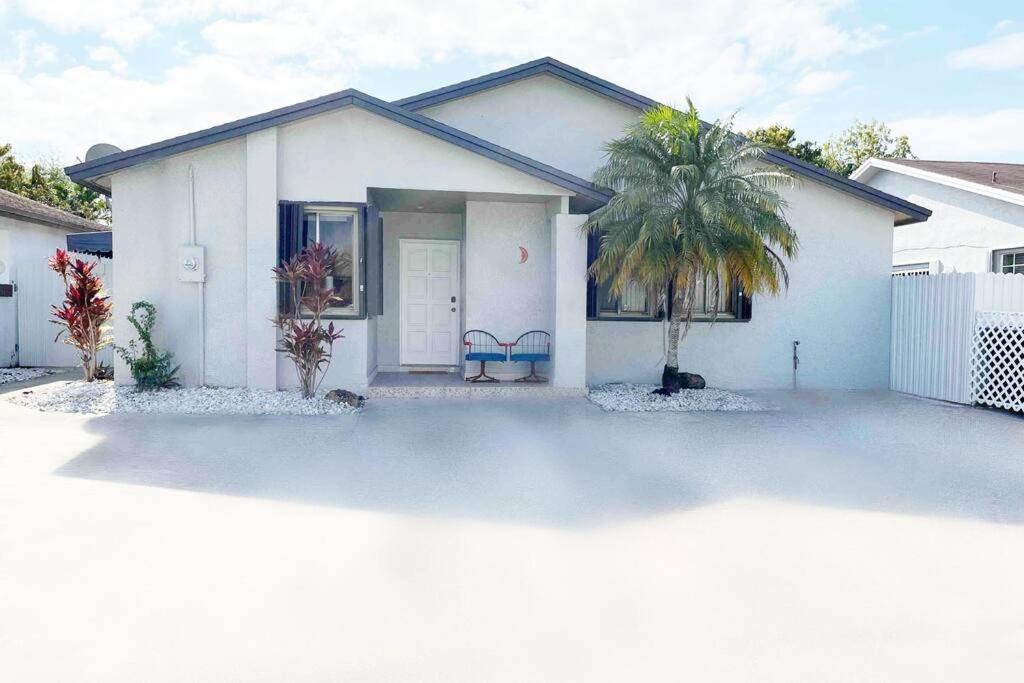 Vila Amazing & Cozy Duplex Near Zoo Miami ! Exteriér fotografie